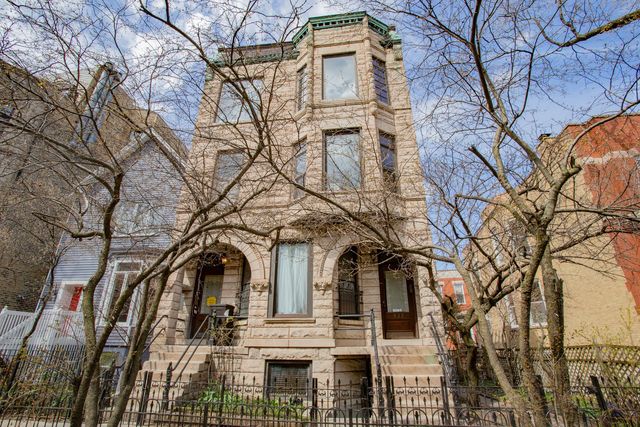 622 W Briar Place G, Chicago, IL 60657