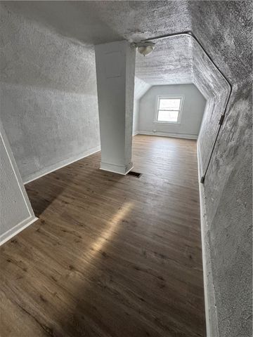 5 Laser Street, Rochester, NY 14621