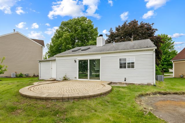 3261 Bremerton Lane, Aurora, IL 60504