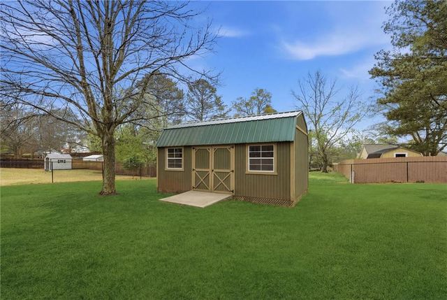 5755 P W A Drive, Cumming, GA 30041