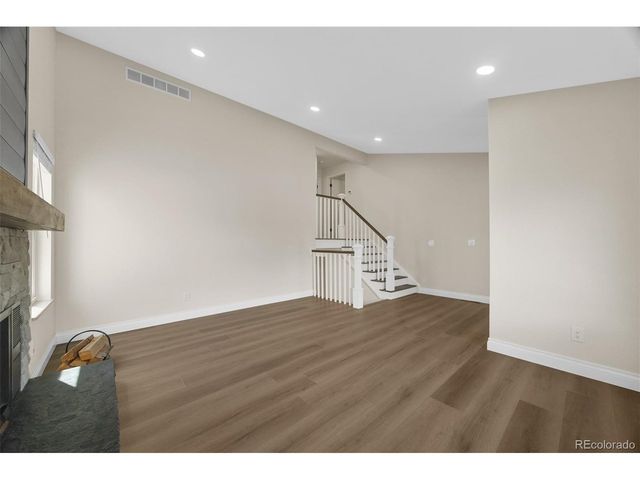 7415 Chase St, Arvada, CO 80003