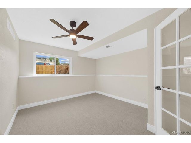 7415 Chase St, Arvada, CO 80003
