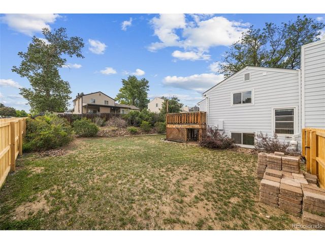 7415 Chase St, Arvada, CO 80003