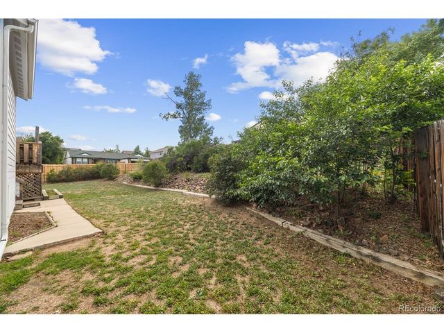 7415 Chase St, Arvada, CO 80003