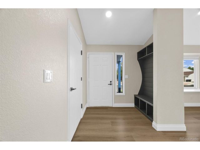 7415 Chase St, Arvada, CO 80003