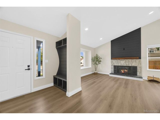 7415 Chase St, Arvada, CO 80003