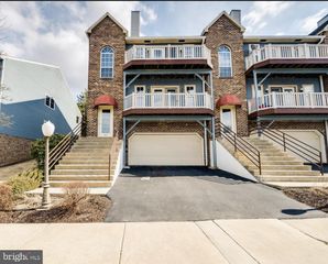 225 N 14TH STREET, Reading, PA 19604