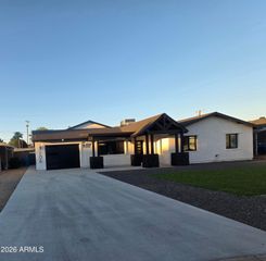 106 E EL CAMINO Drive, Phoenix, AZ 85020