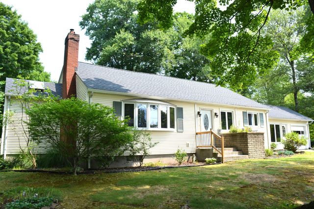 18 Highland Park Drive, West Springfield, MA 01089
