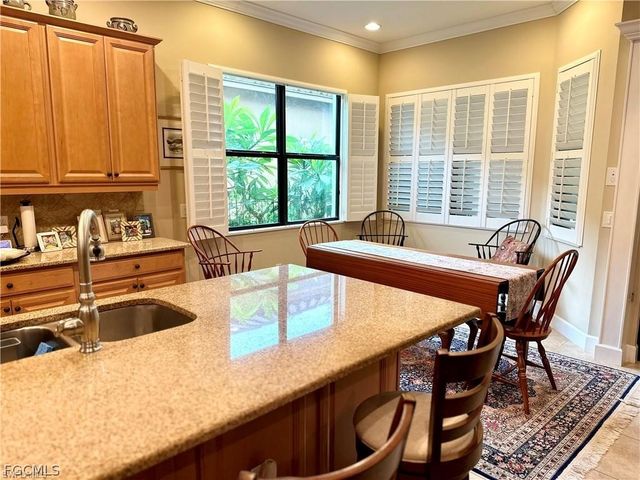 9061 Isla Bella CIR, Bonita Springs, FL 34135