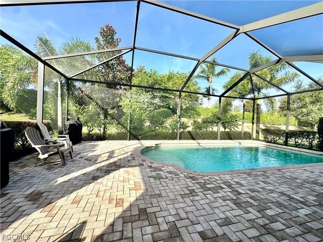 9061 Isla Bella CIR, Bonita Springs, FL 34135