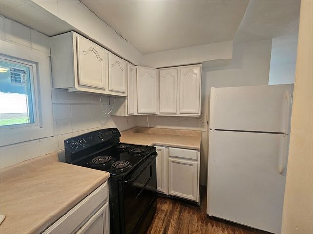 807 Hazlett Ave, Brackenridge, PA 15014