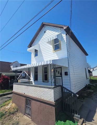 807 Hazlett Ave, Brackenridge, PA 15014