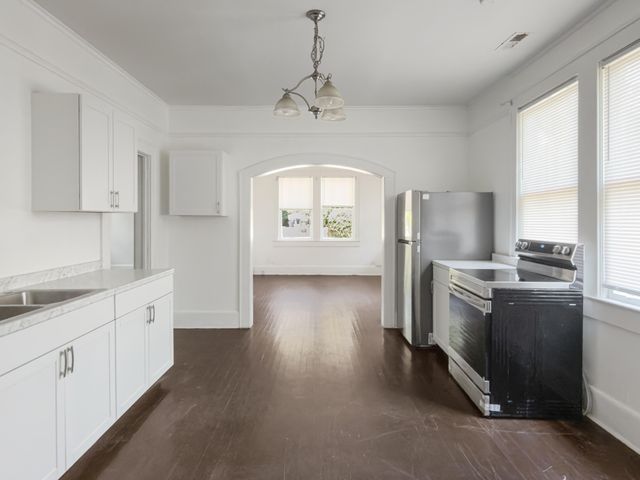 1931 Token Street, North Charleston, SC 29405