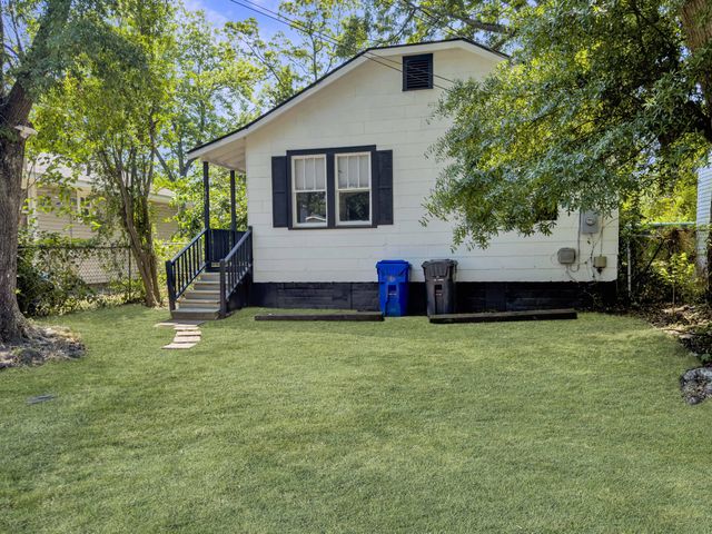 1931 Token Street, North Charleston, SC 29405
