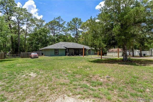 1710 S Iroquois Avenue, Homosassa, FL 34448