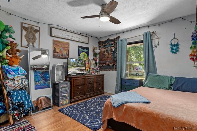 1710 S Iroquois Avenue, Homosassa, FL 34448