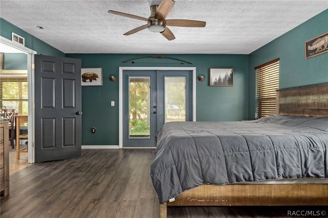 1710 S Iroquois Avenue, Homosassa, FL 34448