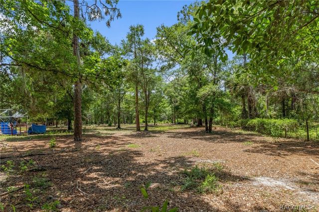 1710 S Iroquois Avenue, Homosassa, FL 34448
