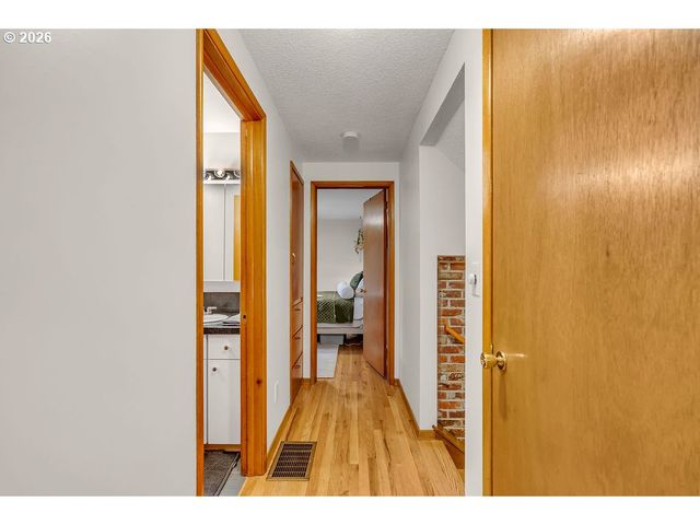 13417 Sw 61ST Ave, Portland, OR 97219