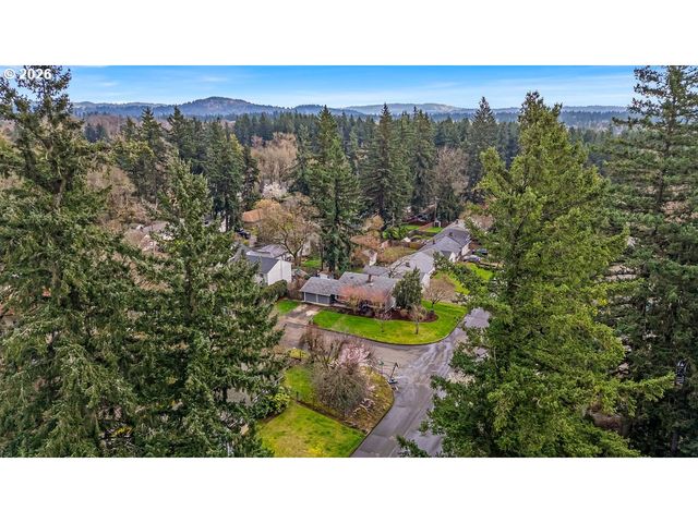 13417 Sw 61ST Ave, Portland, OR 97219