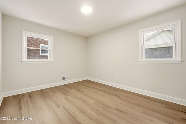 4402 Billy Bone Ct, Louisville, KY 40229