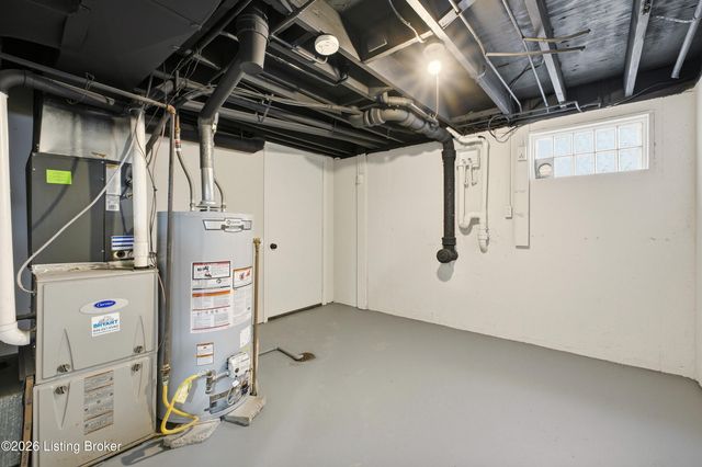 4402 Billy Bone Ct, Louisville, KY 40229