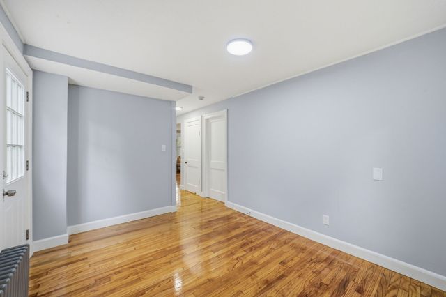 405 Plymouth St, Holbrook, MA 02343