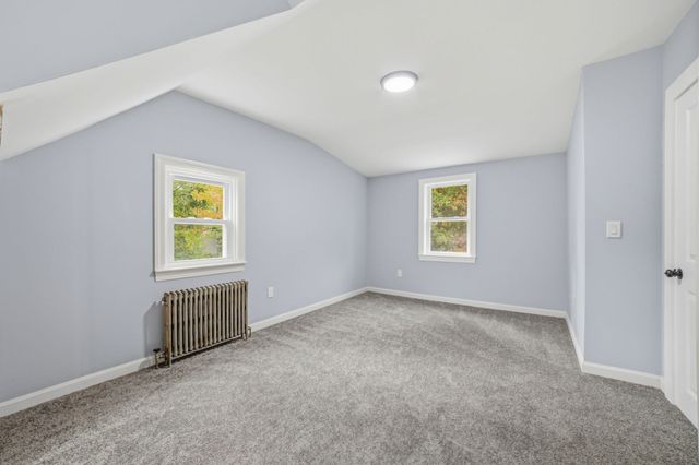 405 Plymouth St, Holbrook, MA 02343