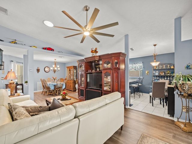 6704 Picante Circle, Fort Pierce, FL 34951