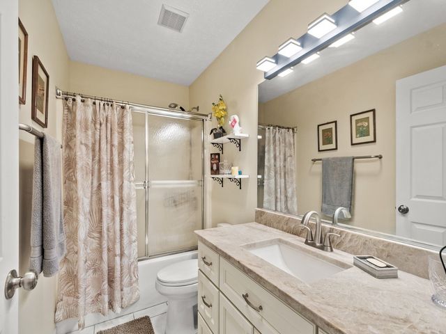 6704 Picante Circle, Fort Pierce, FL 34951