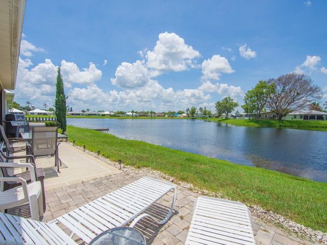 6704 Picante Circle, Fort Pierce, FL 34951