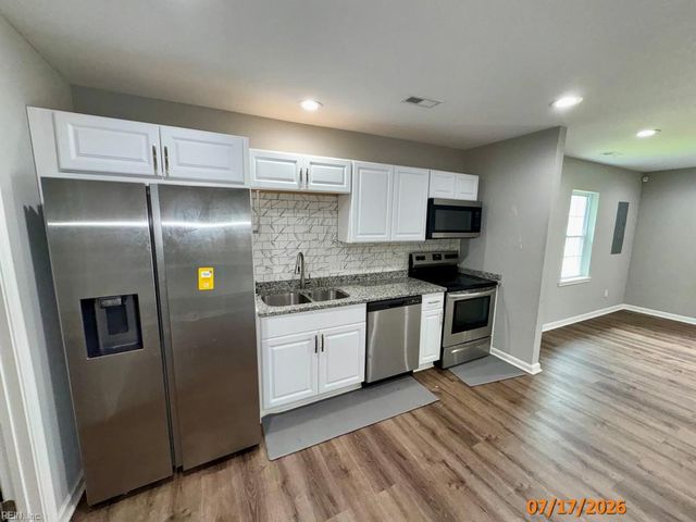 919 Decatur ST, Chesapeake, VA 23324
