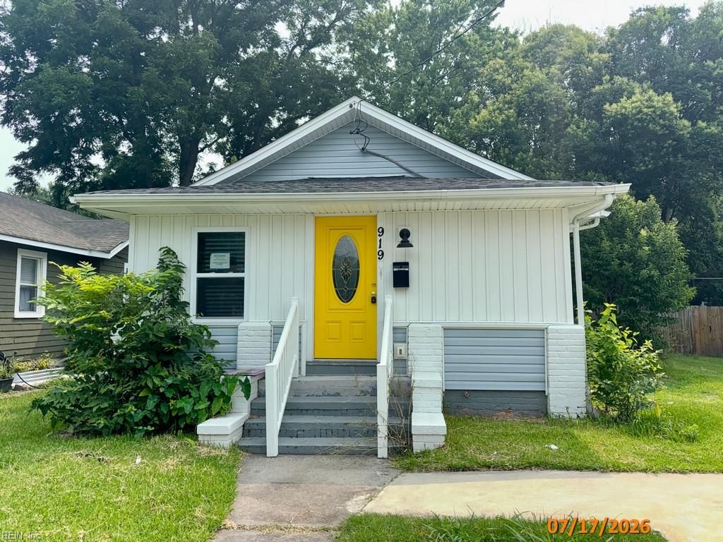 919 Decatur ST, Chesapeake, VA 23324