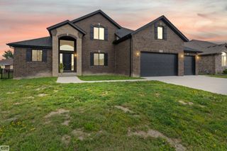 53253 Sams Lane, Chesterfield Twp, MI 48047