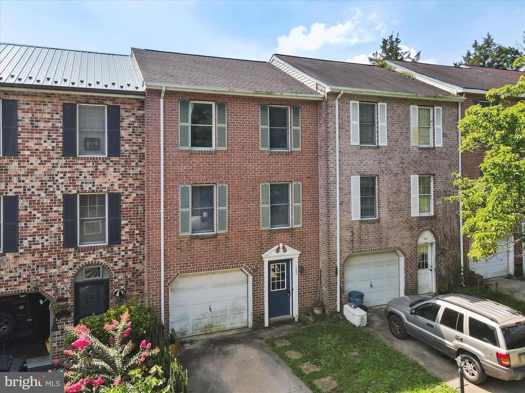 103 MUDFORT DR, Harpers Ferry, WV 25425