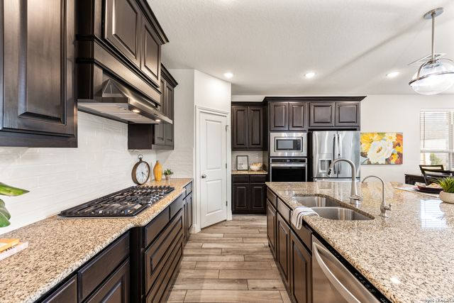 22914 Bear River, San Antonio, TX 78258