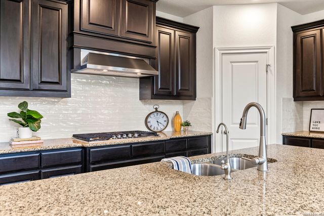 22914 Bear River, San Antonio, TX 78258