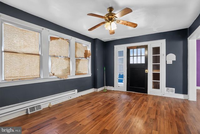 5709 WEYMOUTH ST, Philadelphia, PA 19120