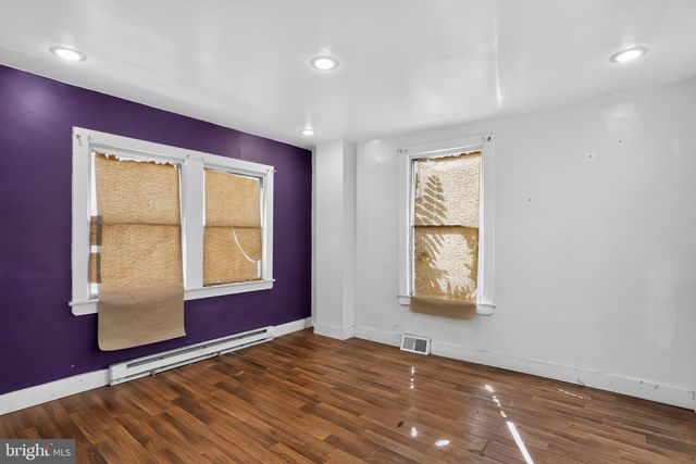 5709 WEYMOUTH ST, Philadelphia, PA 19120