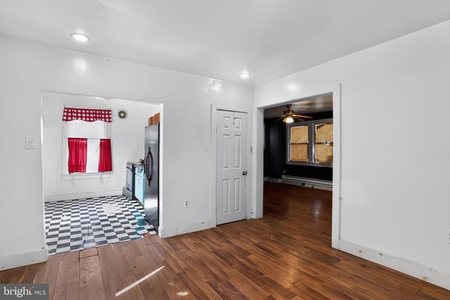 5709 WEYMOUTH ST, Philadelphia, PA 19120