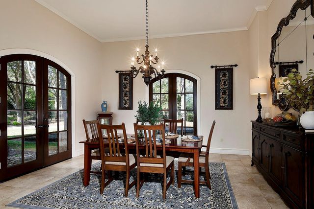 32 Palmer Woods Drive, The Woodlands, TX 77381