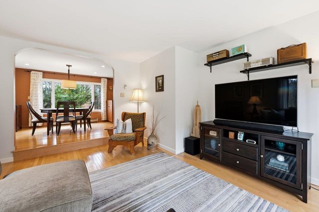 3 Moss Lane, Madbury, NH 03823