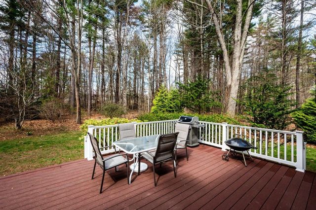 3 Moss Lane, Madbury, NH 03823