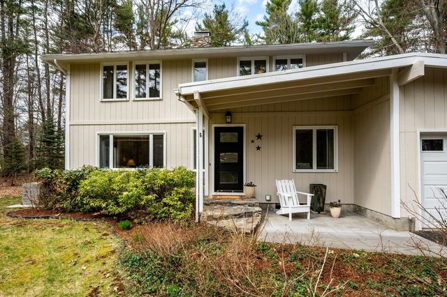 3 Moss Lane, Madbury, NH 03823