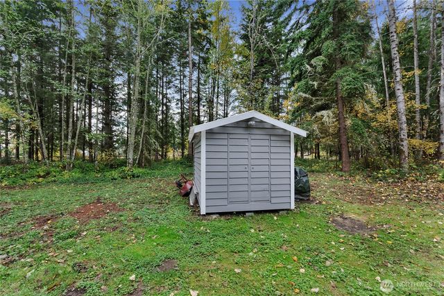 36819 Eatonville Cutoff Road E, Eatonville, WA 98328