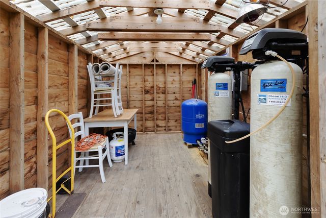 36819 Eatonville Cutoff Road E, Eatonville, WA 98328