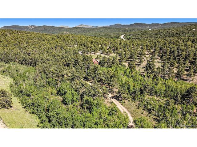 212 Valley Rd, Lyons, CO 80540