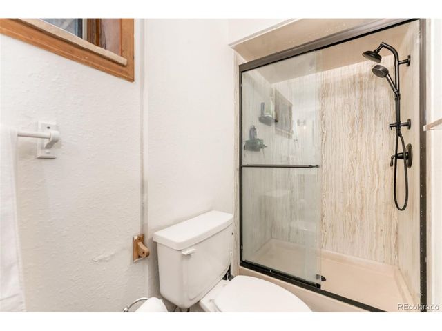 212 Valley Rd, Lyons, CO 80540