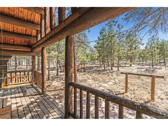 212 Valley Rd, Lyons, CO 80540